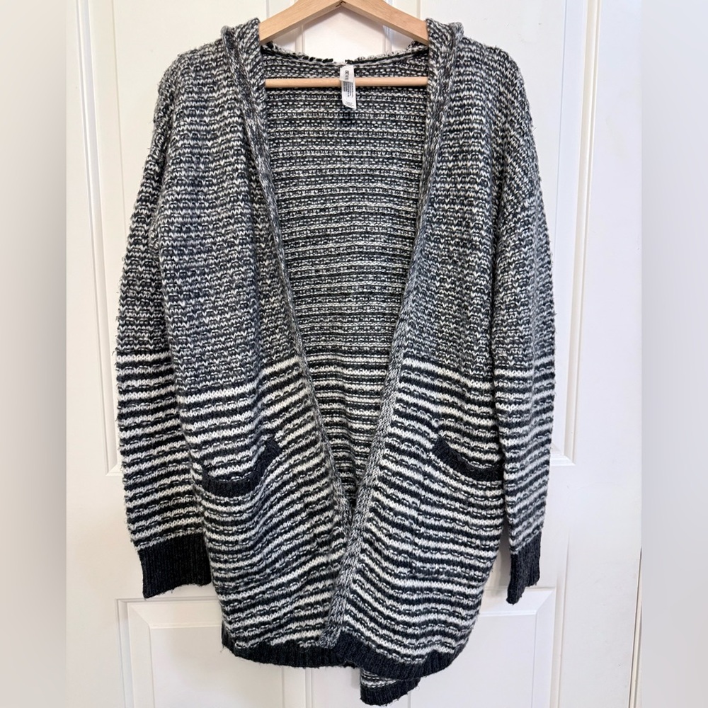🔥2 for $5🔥Bethany Mota Dark Gray and White Striped Cardigan